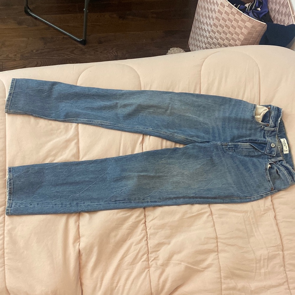 Adorable abercrombie & fitch. 90s straight ultra high rise